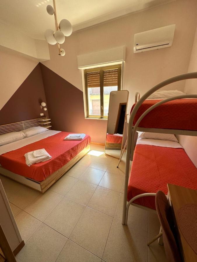 B&B Elegance Вилла-Сан-Джованни Экстерьер фото